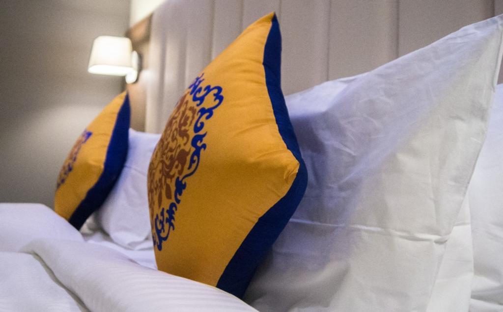 Ganpat Grand Hotel Пални Екстериор снимка