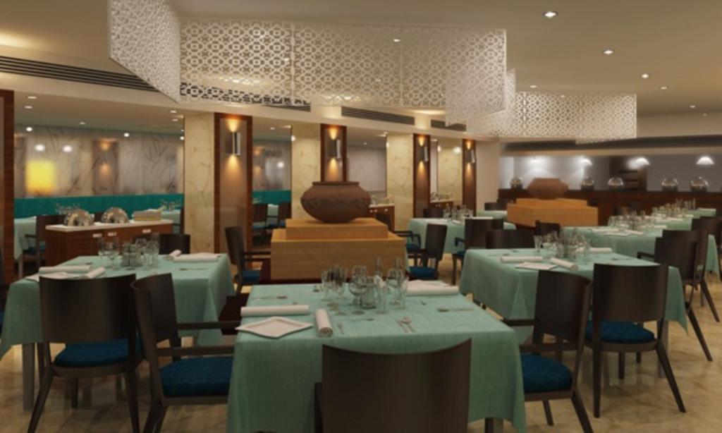 Ganpat Grand Hotel Пални Екстериор снимка